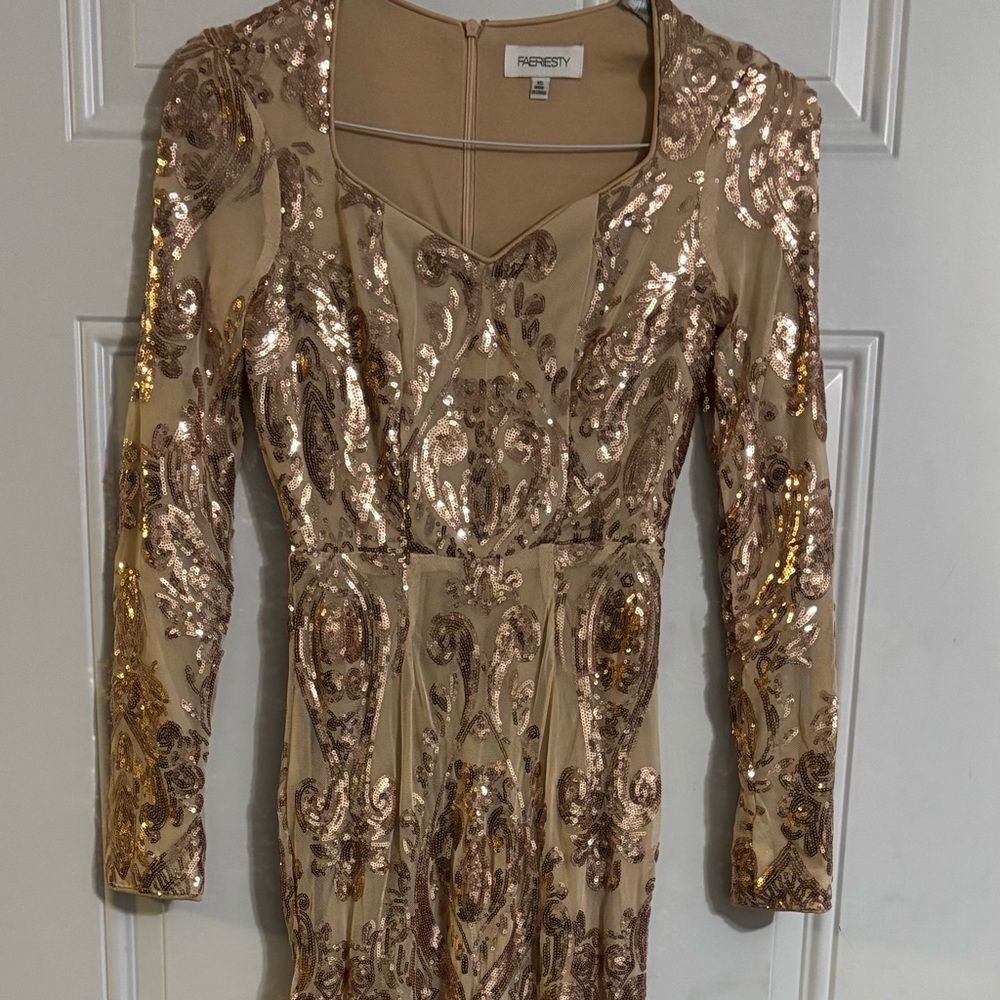Elegant Sequin Long Sleeve Dress